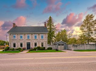 1863 Sydenham Rd, Kingston, ON K7L4V4