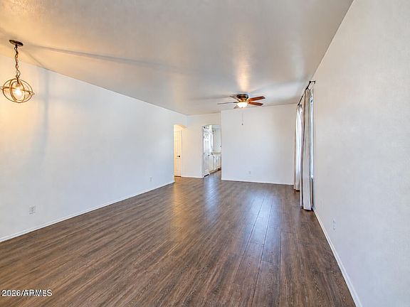 5th image of 11554 W BERMUDA Drive
