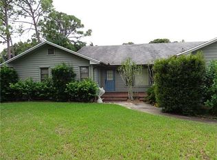 1142 SW Pine Tree Ln, Palm City, FL 34990