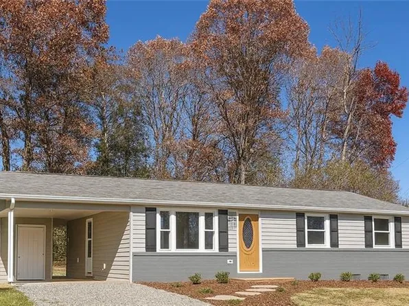 255 Shatley Orchard St, North Wilkesboro, NC 28659
