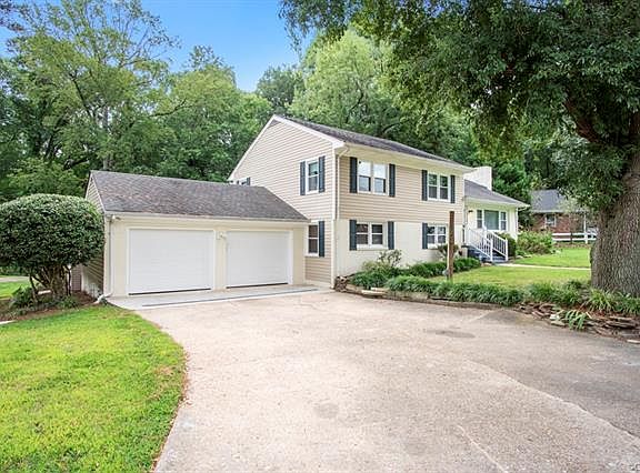 3rd image of 503 Mansion Dr