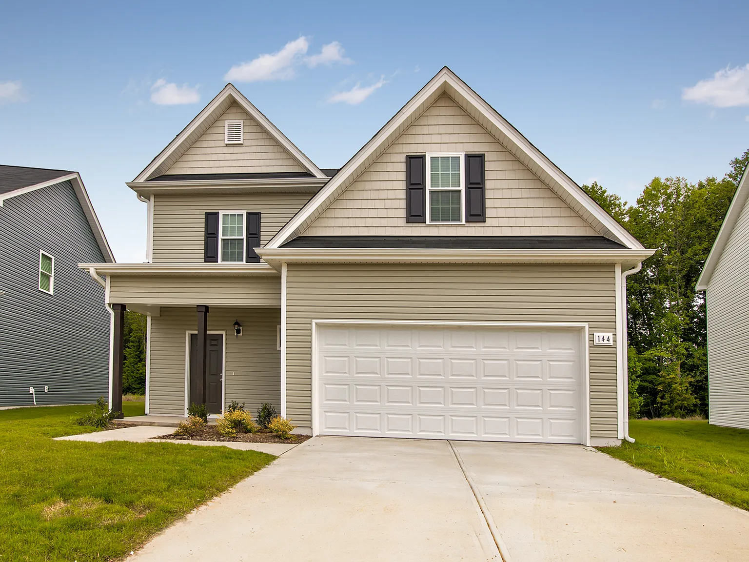 3 bed, 2.5 bath, 1786 sqft, $2,025 — Photo 1