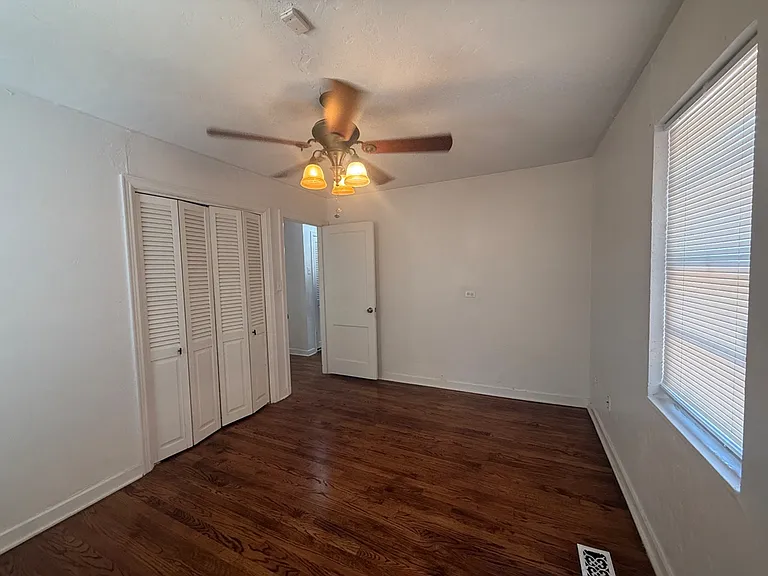 3105 NW 21st St — Photo 24