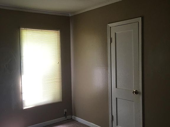 5th image of 147 Neatherwood Dr