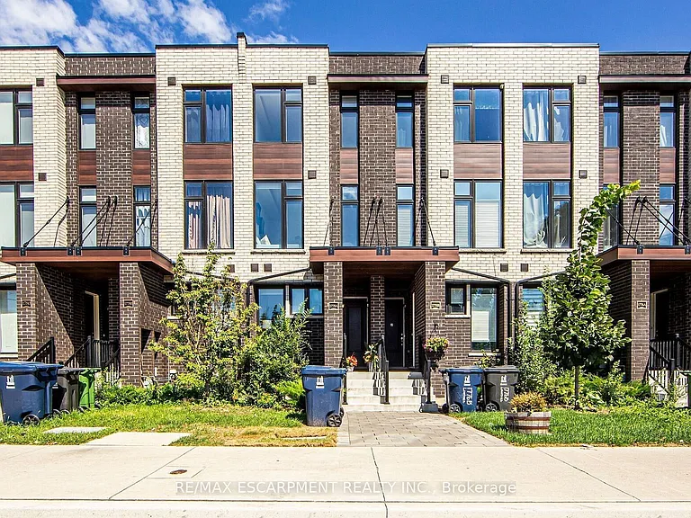 1778A Lawrence Ave W #2 — Photo 2