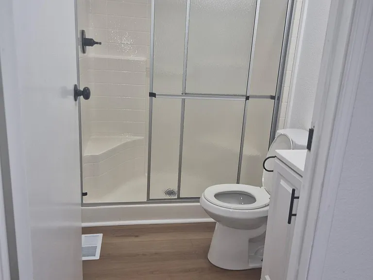 8391 San Fernando Rd #12 — Photo 8