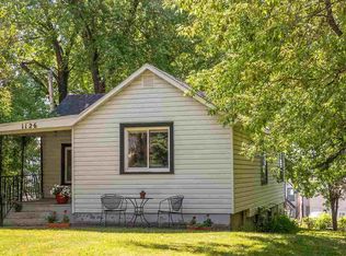 1126 E 5th St, Duluth, MN 55805