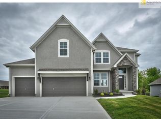 23608 W 51st Ter, Shawnee, KS 66226