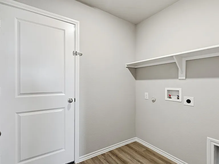 564 Mash Ln — Photo 21