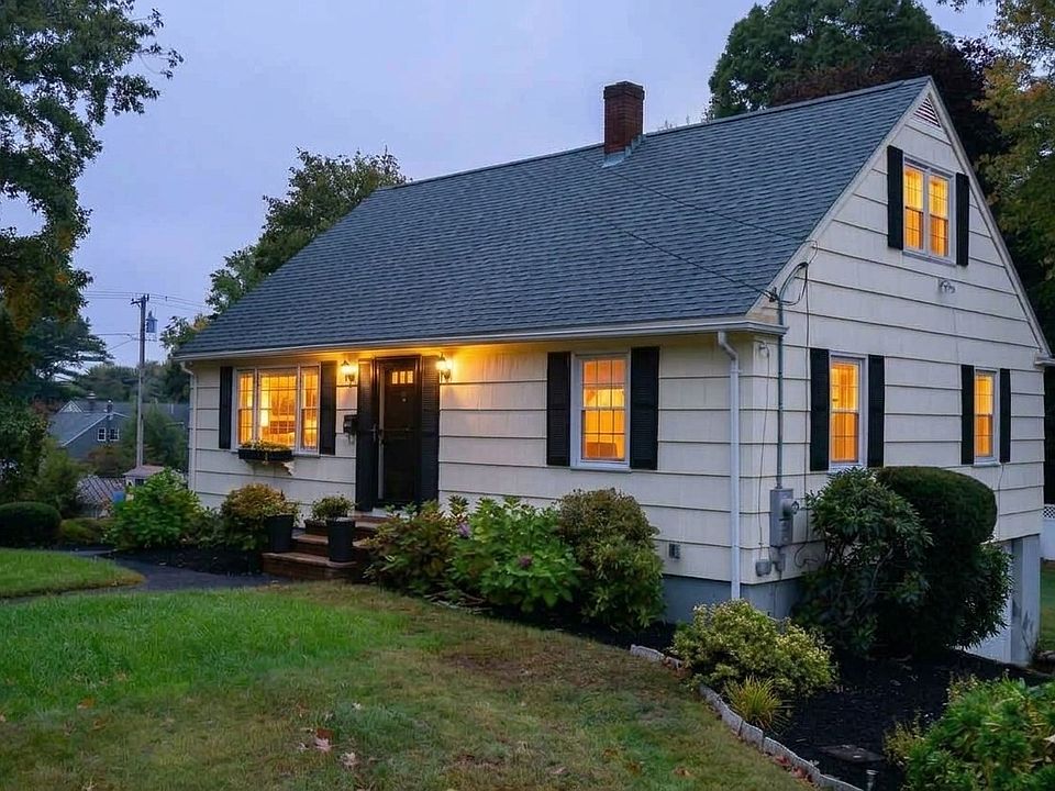 1st image of 107 Gardner St