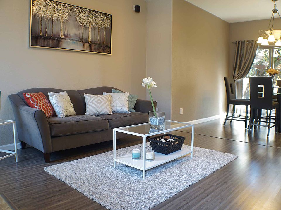 1st image of 543 Marble Arch Ave