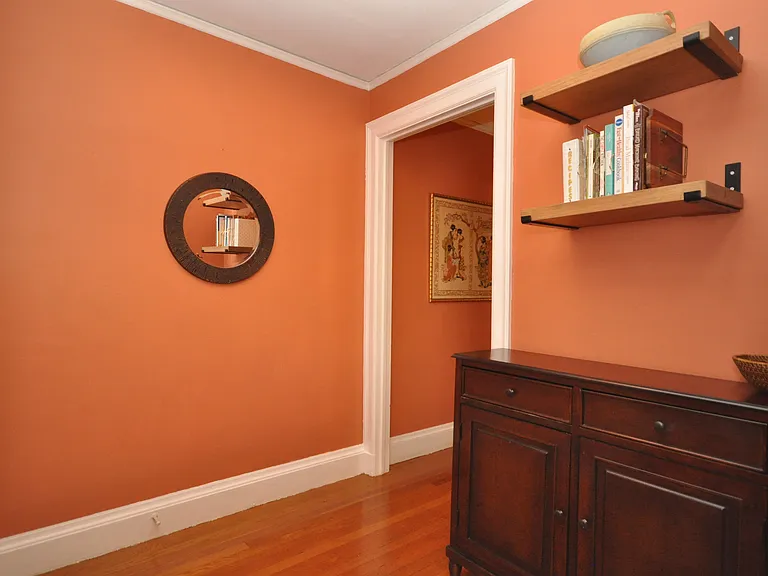 298 Main St #12 — Photo 12