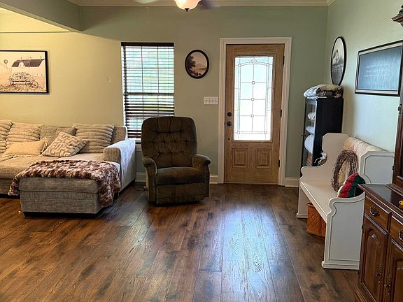 4th image of 4219 Rocky Branch Rd