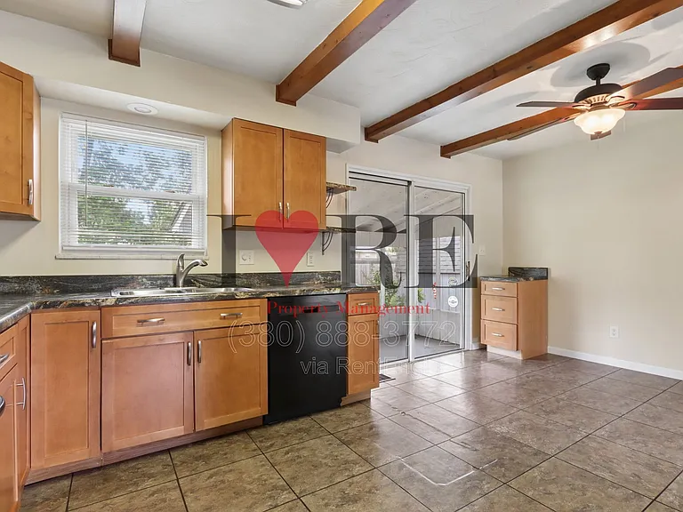 3565 Brunswick Dr — Photo 14