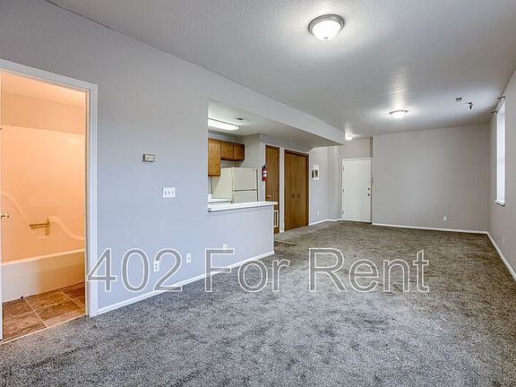 5th image of 210 S 24th St APT 203