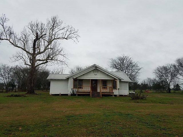 1st image of 1135 County Road 2610