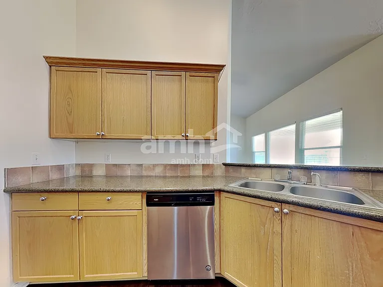 11324 W Blake Dr — Photo 4