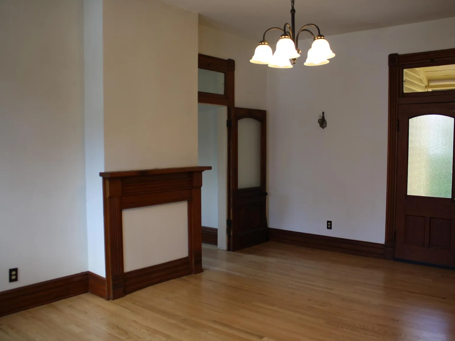 6 bed, 3464 sqft, $9,000 — Photo 4