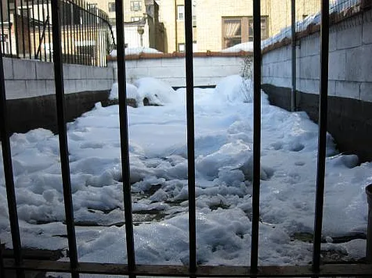 Rented by America Mecca Realty LLC | media 26