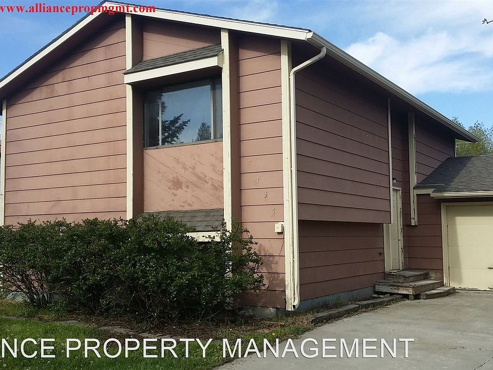 1st image of 135 Arrowwood Dr