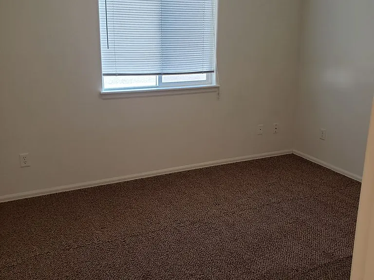 1733 Christopher Ct — Photo 8