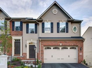 8005 Hinsdale Ln, Mc Donald, PA 15057