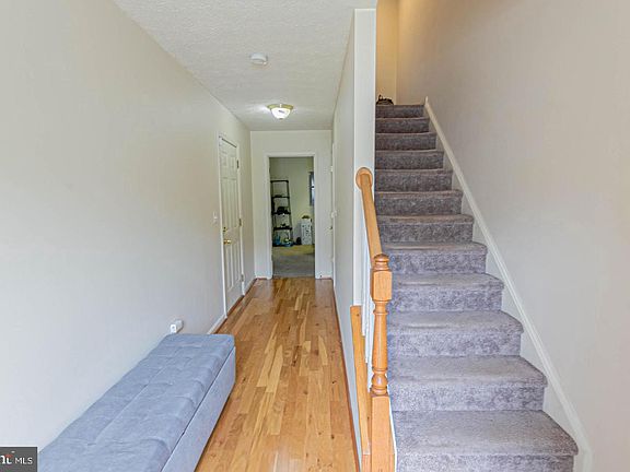 3rd image of 18351 Democracy Ave