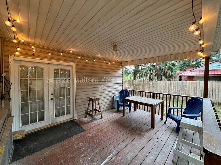1876 N Baylen St — Photo 34
