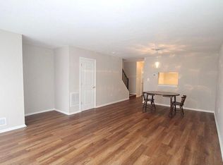 9 Sherman Pl, Lawrence Township, NJ 08648