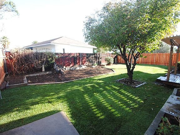 3rd image of 24340 Weill Ct