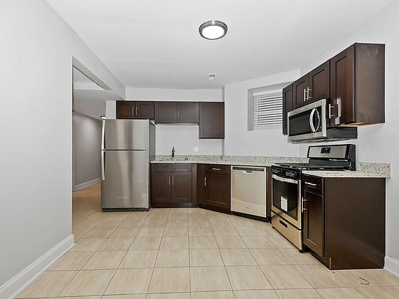 2nd image of 6605 S Kimbark Ave #1