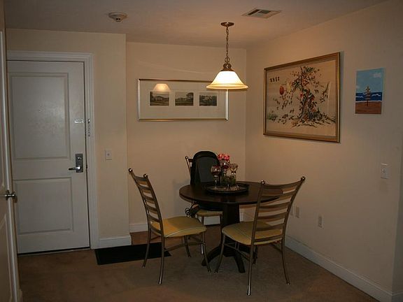 4th image of 555 Page St Unit 104