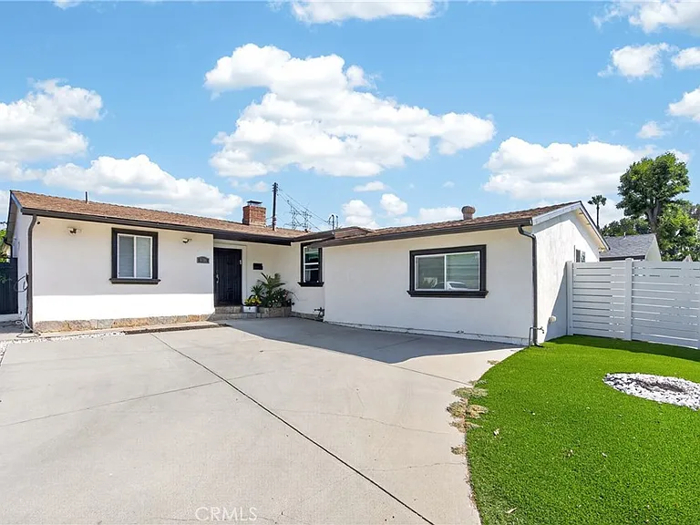 6710 Kurl Way — Photo 2