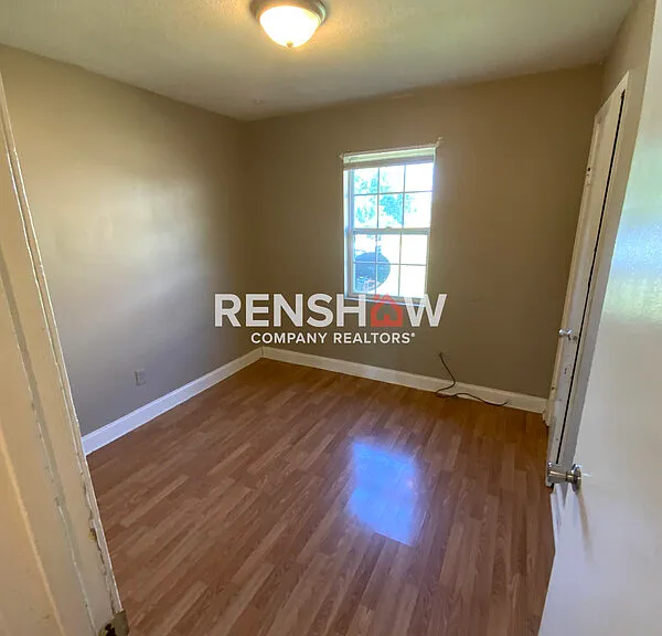 1401 Meeks St #C1 — Photo 11