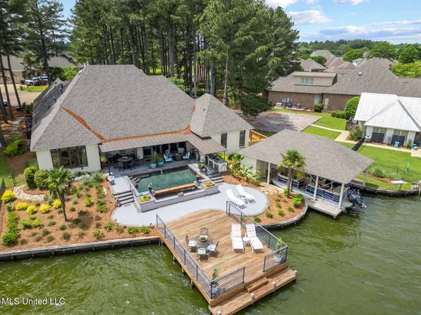 130 Northshore Point, Madison, MS 39110