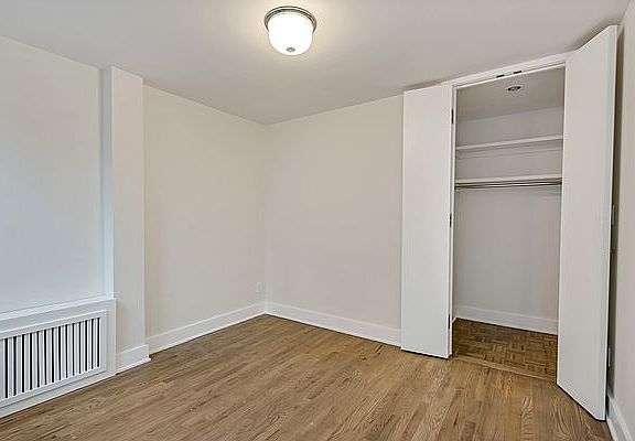 5th image of 655 2nd Ave Ph D