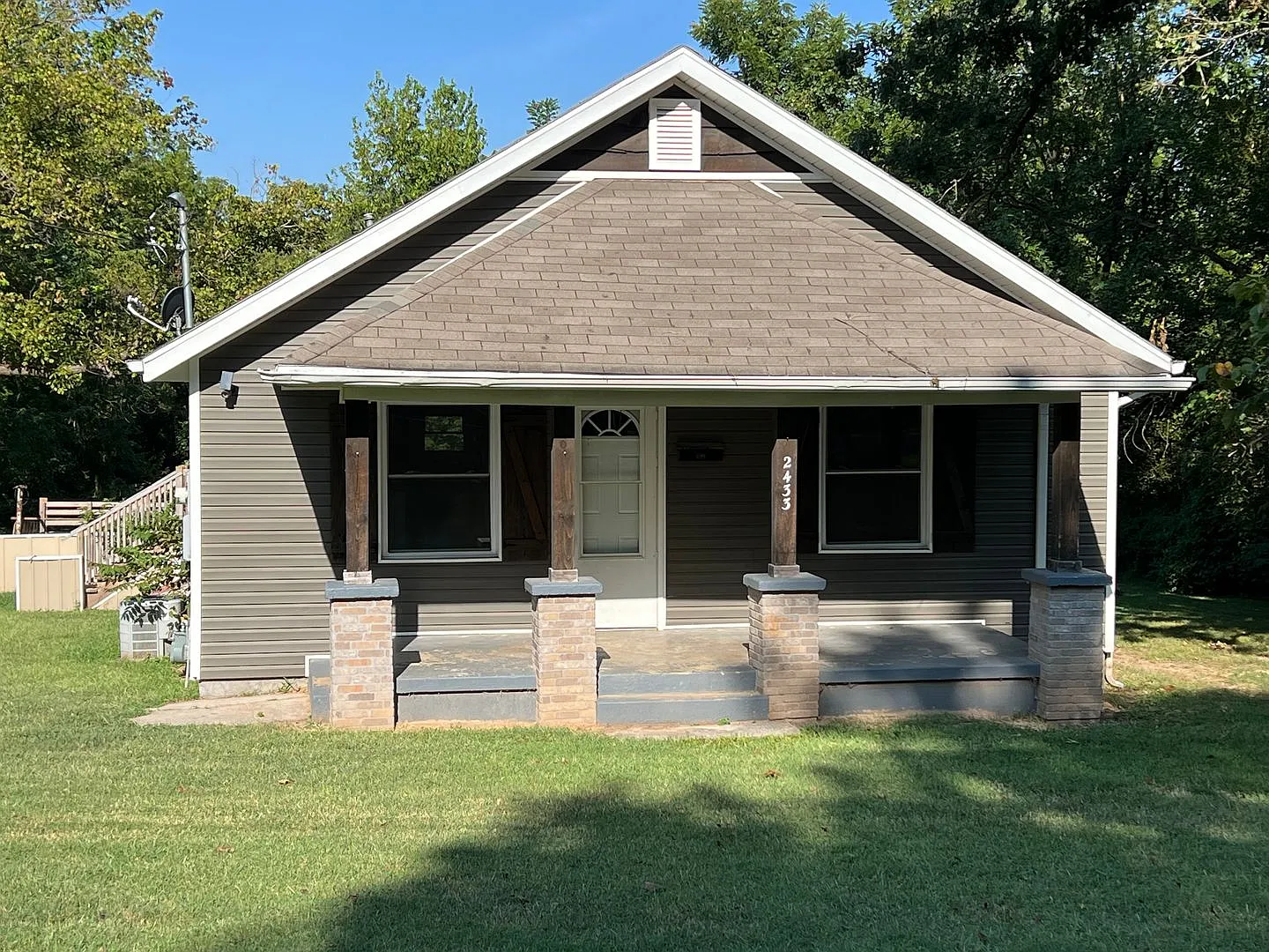 Coming Soon: Northwest Springfield 2 Bed / 2 Bath Bungalow — Photo 1