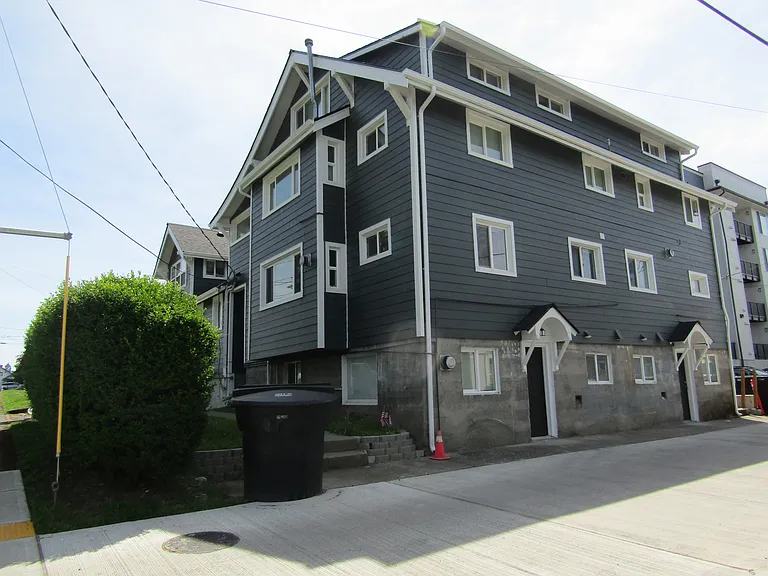 644 N Trafton St #G — Photo 7