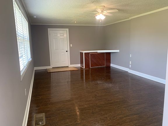 4th image of 7805 Holtville Rd