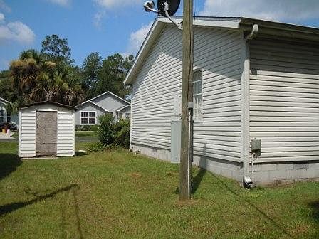 4th image of 4216 Maine St