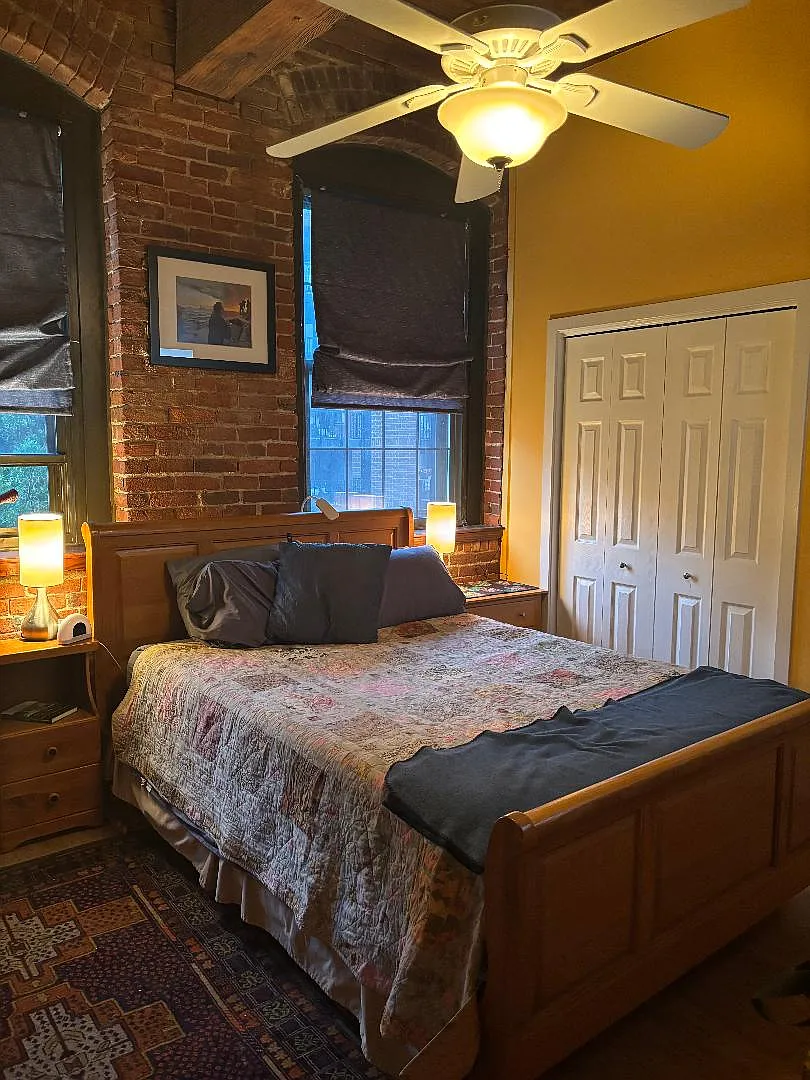 1 bed, 639 sqft, $2,400 — Photo 2