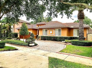 16442 Nw 77th Pl, Miami Lakes, FL 33016