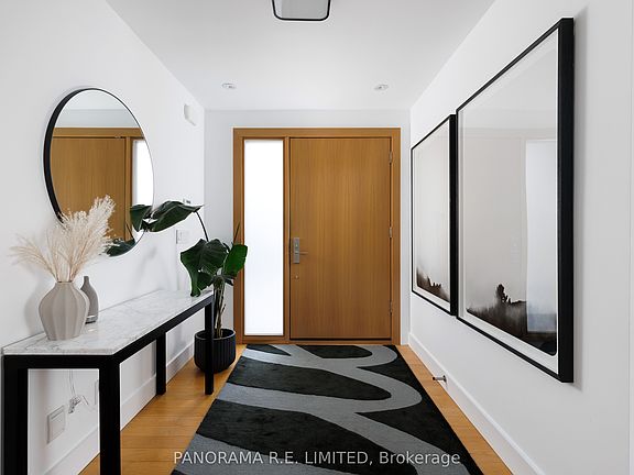 4th image of 8 Greenford Rd