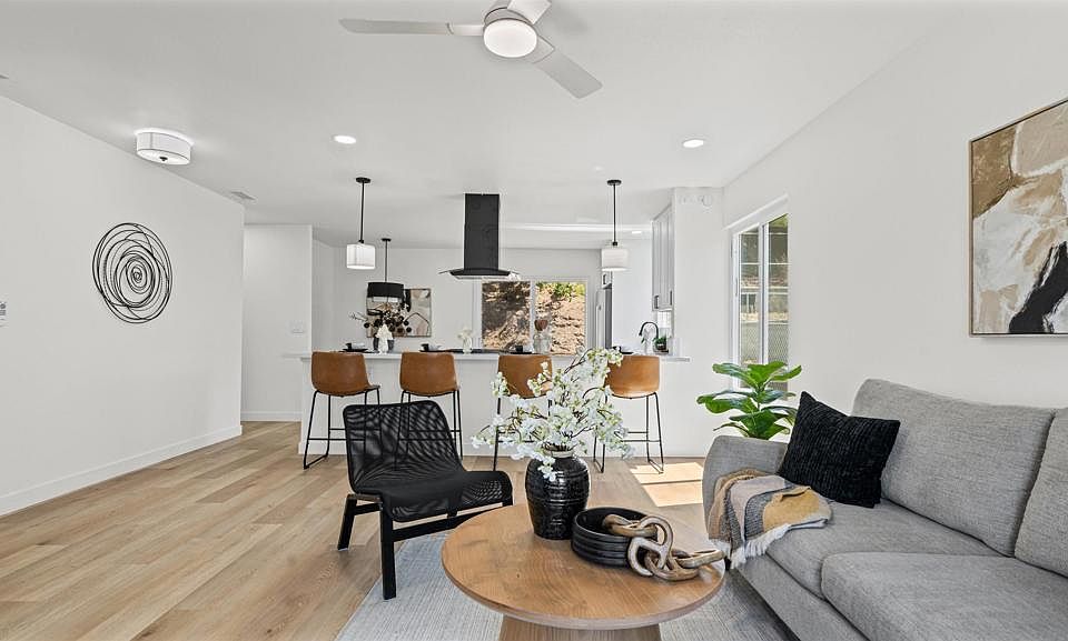 129 Diza Rd, San Ysidro, CA 92173 | MLS #PTP2607361 | Zillow