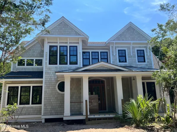610 Currituck Way, Bald Head Island, NC 28461