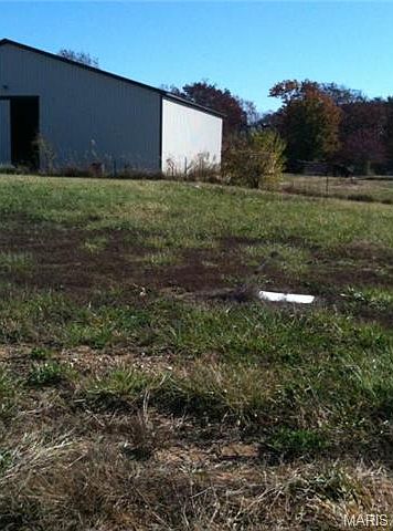 1st image of 20 Valley Farms Dr