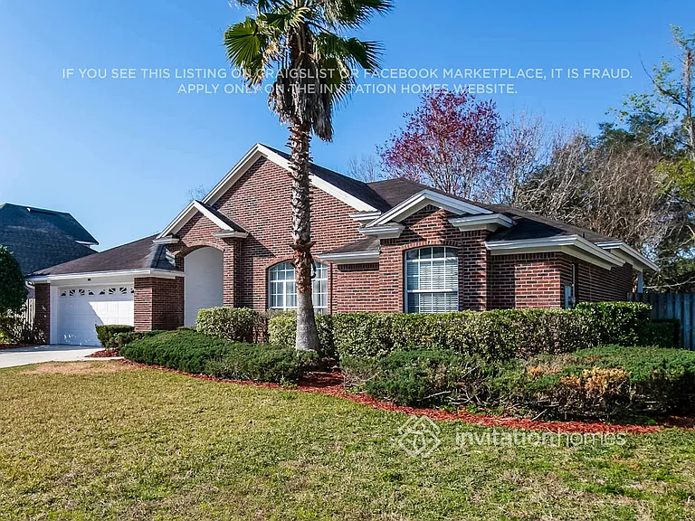 11836 Lake Fern Dr — Photo 2