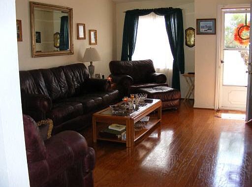 5th image of 5544 Lagustrum Ln