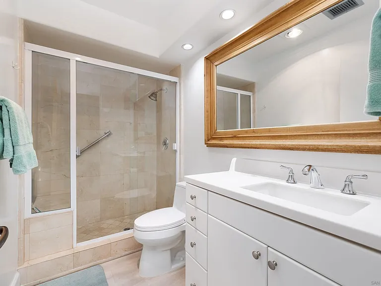 8263 Camino Del Oro #372 — Photo 18