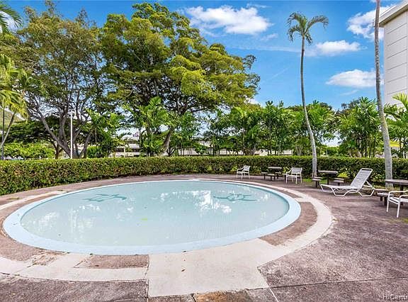 2nd image of 1519 Nuuanu Ave APT 542
